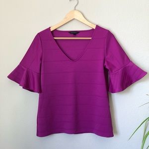 Banana Republic Bell Sleeve VNeck Professional Top
